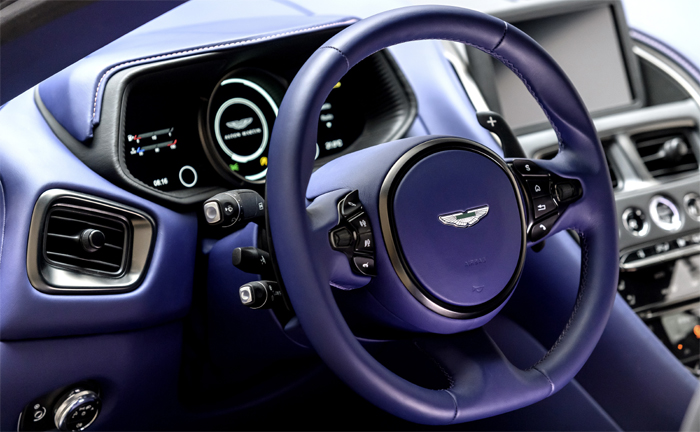 Aston Martin DB11 V8-Version