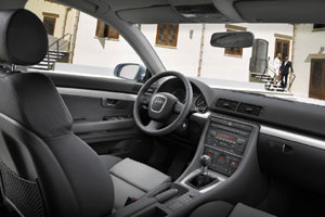 Audi A4 (2004)