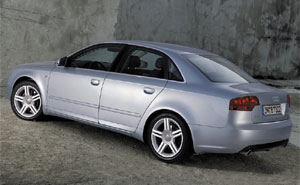 Audi A4 (2004)