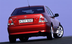 Lexus IS 200