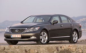 Lexus LS 460