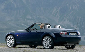 Mazda MX-5 Roadster Coupe