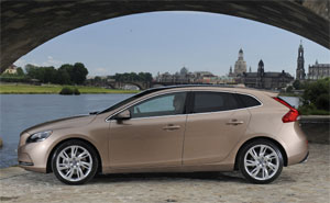 Volvo V40