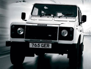 Land Rover Defender 