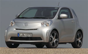 Toyota iQ 2010