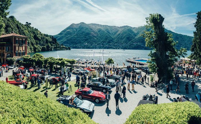 Parkanlage am Comer See mit traumhafter Kulisse für Automobil-Klassiker