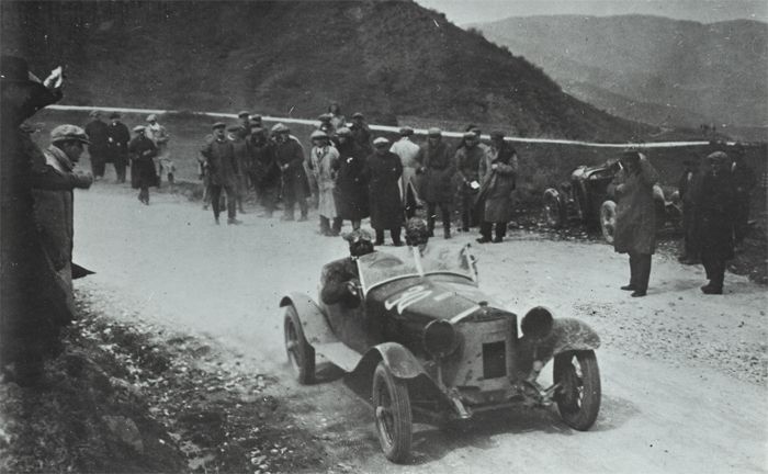 1928 gewann Giuseppe Campari im Alfa Romeo 6C 1500 Super Sport das berhmte "1000-Meilen-Rennen"