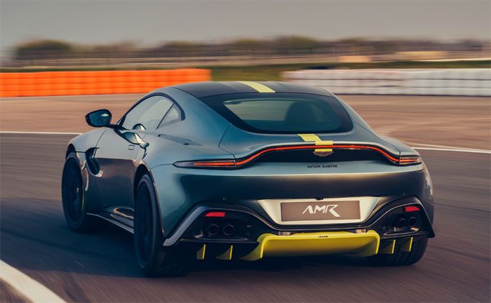 Aston Martin Vantage - Heckansicht