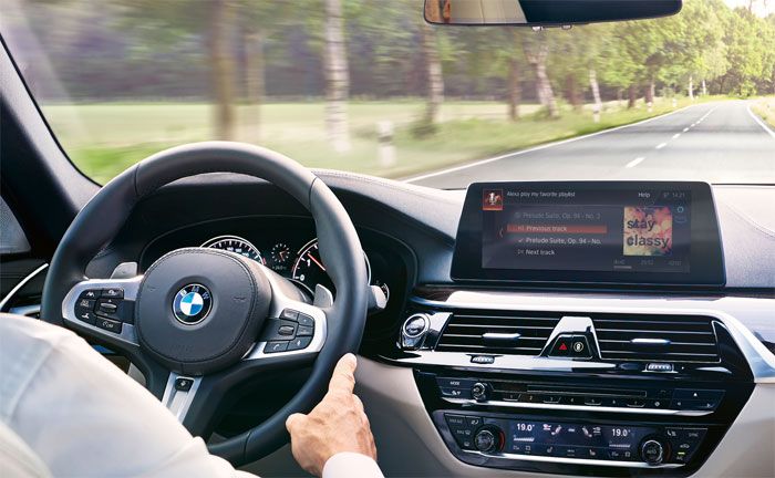 BMW und Alexa integriert im Fahrzeug