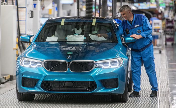 BMW M5 (2018) läuft im BMW Group Werk Dingolfing vom Band