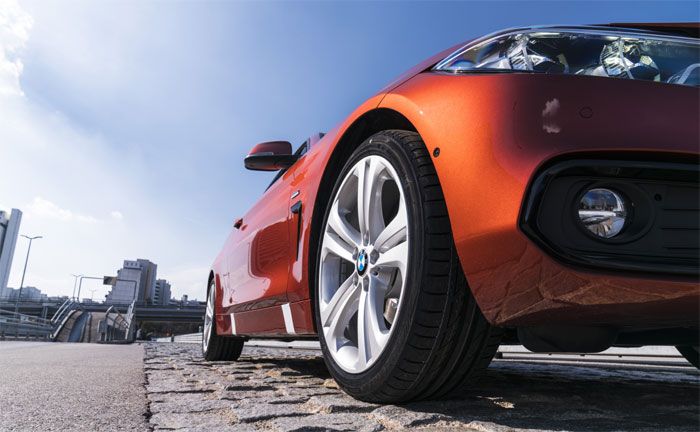 BMW Group Werk Mnchen Produktion, Qualittskontrolle auf Einfahrbahn