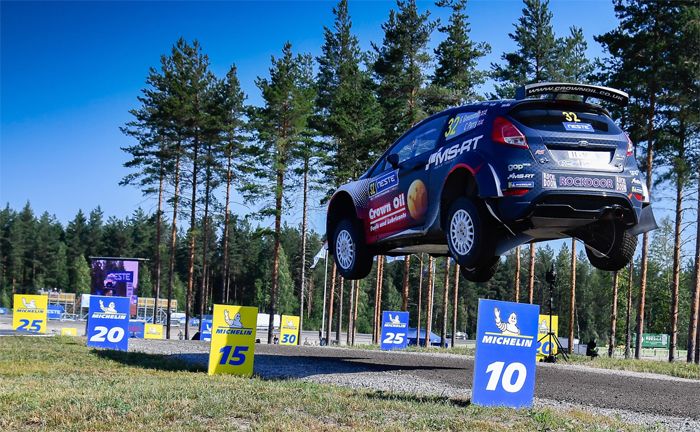 FIA Rallye-WM: Ford Fiesta R5 treten in der Kategorie WRC 2 Pro an