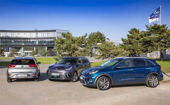 Kia Niro Plug-in Hybrid, e-Niro und Niro Hybrid (von links)