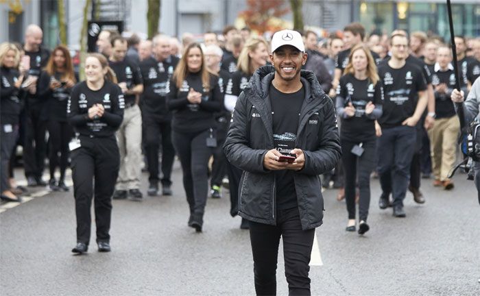 Formel 1-Weltmeister Lewis Hamilton in Brixworth (Mercedes-AMG Petronas)