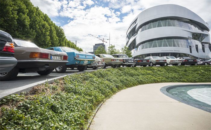 Cars & Coffee, das markenoffene Klassikertreffen am Mercedes-Benz Museum