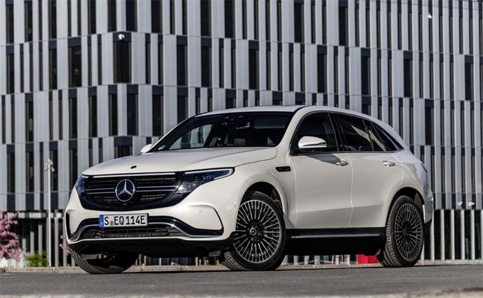 Mercedes-Benz EQC 400 4MATIC; designo diamantwei bright; AMG Line