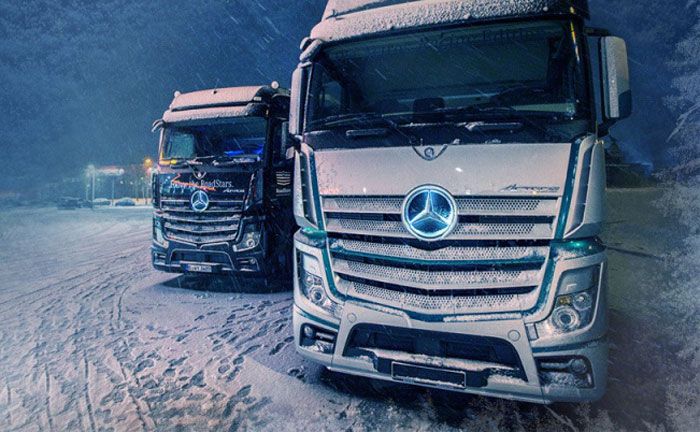 Mercedes-Benz Lkw prsentiert die "Riding Home for Christmas"-Tour