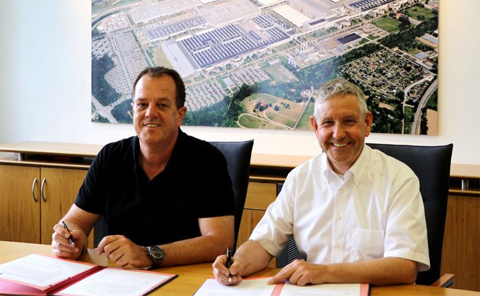 Mercedes-Benz Werk Rastatt: Ullrich Zinnert (l.) und Thomas Geier (r.)