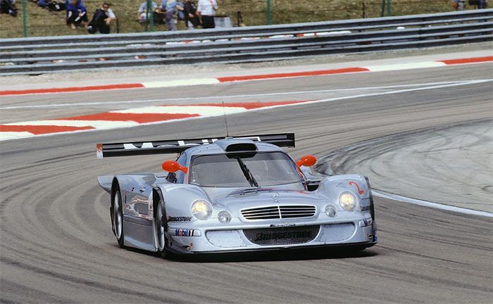 Auf AMG Mercedes CLK-LM gewinnen Klaus Ludwig und Ricardo Zonta am 12.07.1998 die FIA-GT-Meisterschaft in Dijon.