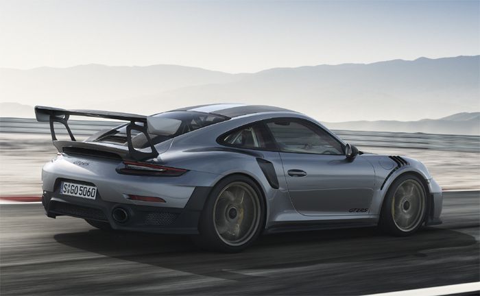 Porsche 911 GT2 RS