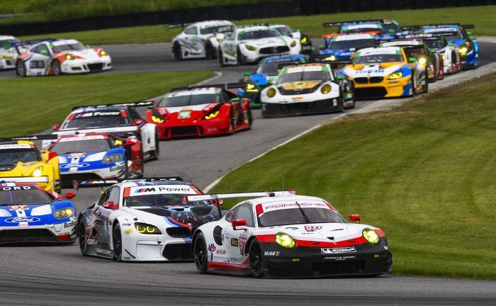 Porsche 911 RSR streckt sich auch bei Road America nach dem Sieg