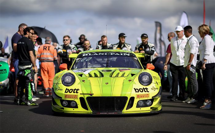 Manthey-Racing, Porsche 911 GT3 R (911): Romain Dumas, Frederic Makowiecki, Dirk Werner