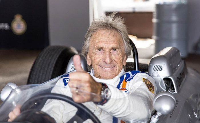 Porsche-Pilot einst im 962 C: Derek Bell