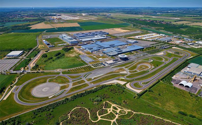 Porsche Leipzig fertigt Achsen fr E-Fahrzeuge knftig selbst
