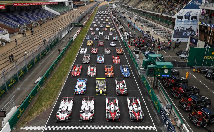 Offizielles Teilnehmerfoto der 24 Stunden von Le Mans 2017