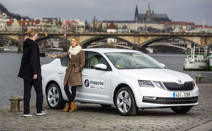 ŠKODA AUTO DigiLab erweitert eigene Carsharing- Plattform HoppyGo mit Joint Venture