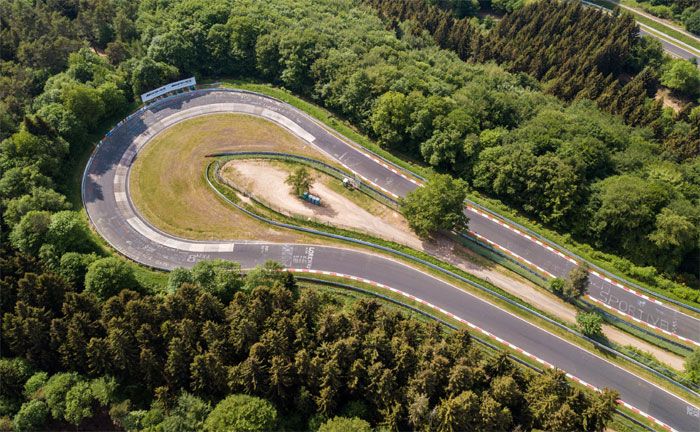 Die Nordschleife des Nürburgrings gilt als die anspruchsvollste Rennstrecke der Welt.