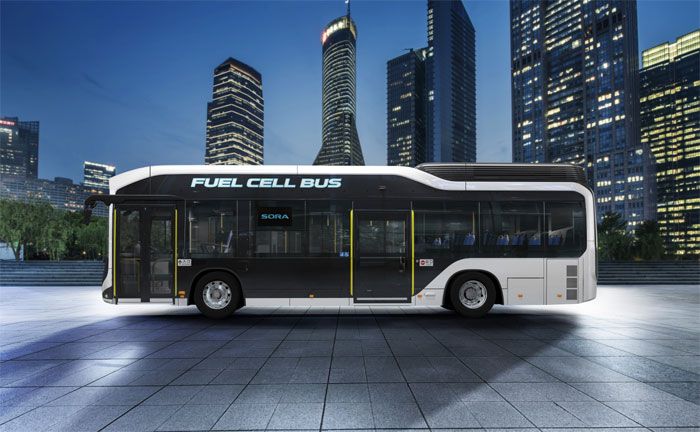 Toyota Fuel Cell Bus 