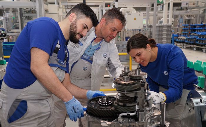 Bewerbungszeitraum fr eine Ausbildung oder ein duales Studium beginnt ab dem 01. August.