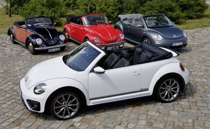 Von links: 50er Hebmüller Cabrio, 80er Käfer 1303 Cabrio (letztes gebautes Exemplar) und New Beetle Cabrio. Vorn: das aktuelle Beetle Cabrio