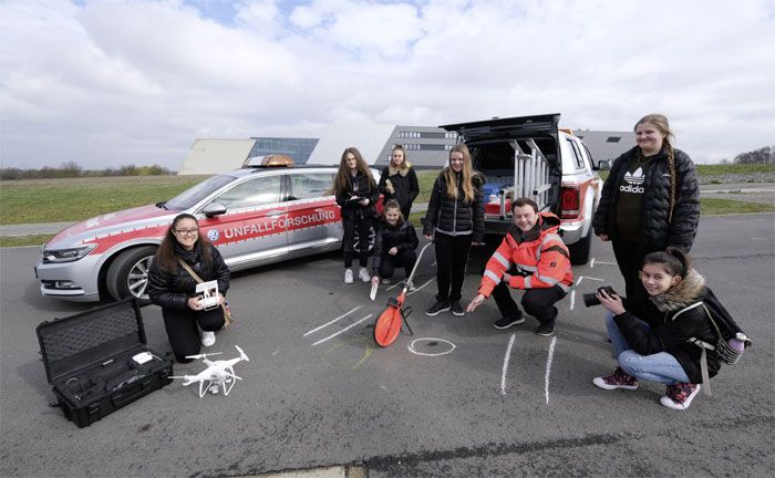 Girls Day: 1.092 Mdchen lernen Technik-Berufe bei Volkswagen kennen