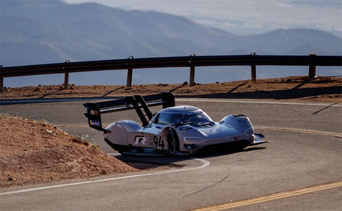 Der I.D. R Pikes Peak: Der erste rein elektrisch angetriebene Rennwagen von Volkswagen.