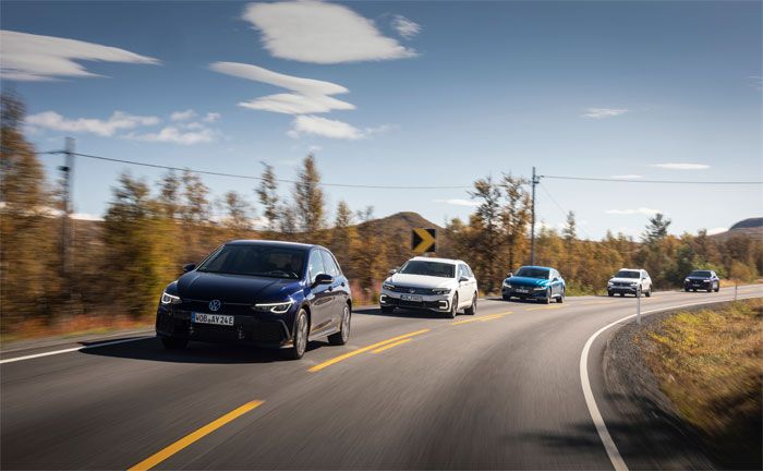 Volkswagen Passat GTE Variant, Touareg R, Tiguan eHybrid, Arteon Shooting Brake eHybrid und Golf GTE