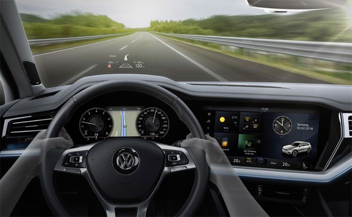 Head-up-Display des neuen Volkswagen Touareg