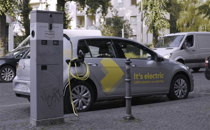 WeShare startet in Berlin mit einer komplett elektrischen Flotte von 1.500 e-Golf-Fahrzeugen