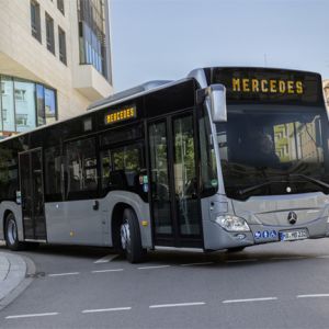 Mercedes-Benz Citaro hybrid mit Preventive Brake Assist und Sideguard Assist