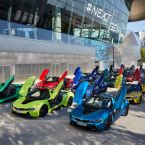 bergabe der letzten 18 BMW i8 Roadster in der BMW Welt in Mnchen