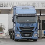 Lkw brachte Motoren vom BMW Group Werk Steyr ins Werk Regensburg