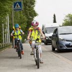 Alter und Fortbewegungsmittel bestimmen, wo sich Kinder und Jugendliche im Straßenverkehr bewegen dürfen.