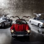 V.l.n.r.: Mercedes-Benz 300 SL Rennsportprototyp (W 194/11) fr die Saison 1953, Mercedes-Benz 300 SL Coup (W 198) von 1957, Mercedes-Benz 300 SL Rennsportwagen (W 194) von 1952. (Foto: Mercedes-Benz Classic)