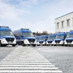 bergabe von Mercedes-Benz Sprinter als Mannschaftstransportwagen an das Technische Hilfswerk (THW)