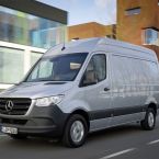 Mercedes-Benz Sprinter mit der Vierzylinder-Diesel-Generation der Motorenfamilie OM 654