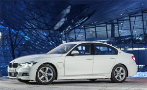 BMW 330e