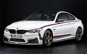 BMW M4 Coup mit M Performance Parts