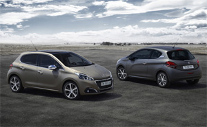 Peugeot 208 mit Strukturlackierung