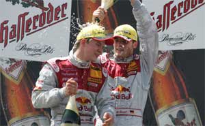 Mattias Ekstrm und Martin Tomczyk auf dem Podium